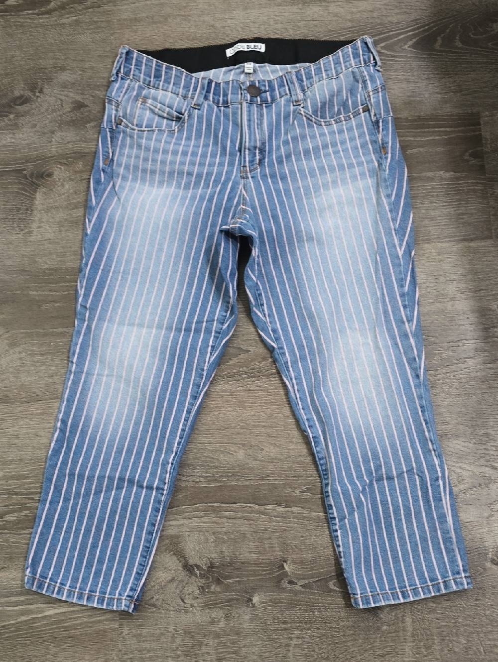 Code Bleu Blue Pinstripe Cropped Jeans Sz 16W